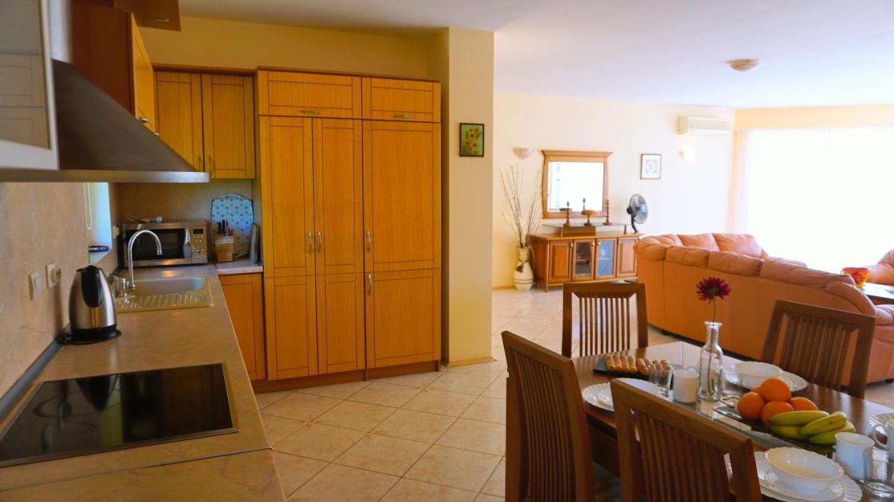 Вила Релакс - Villa Relax Sokolovo Buitenkant foto