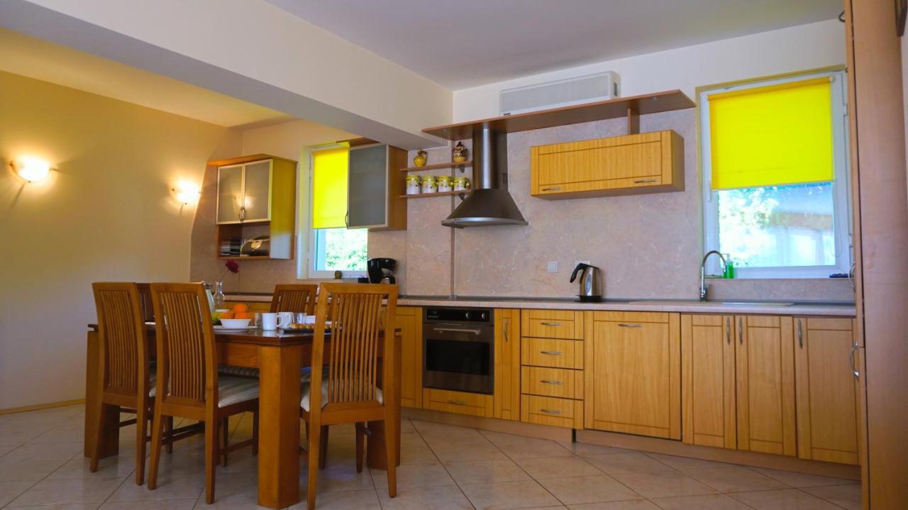 Вила Релакс - Villa Relax Sokolovo Buitenkant foto