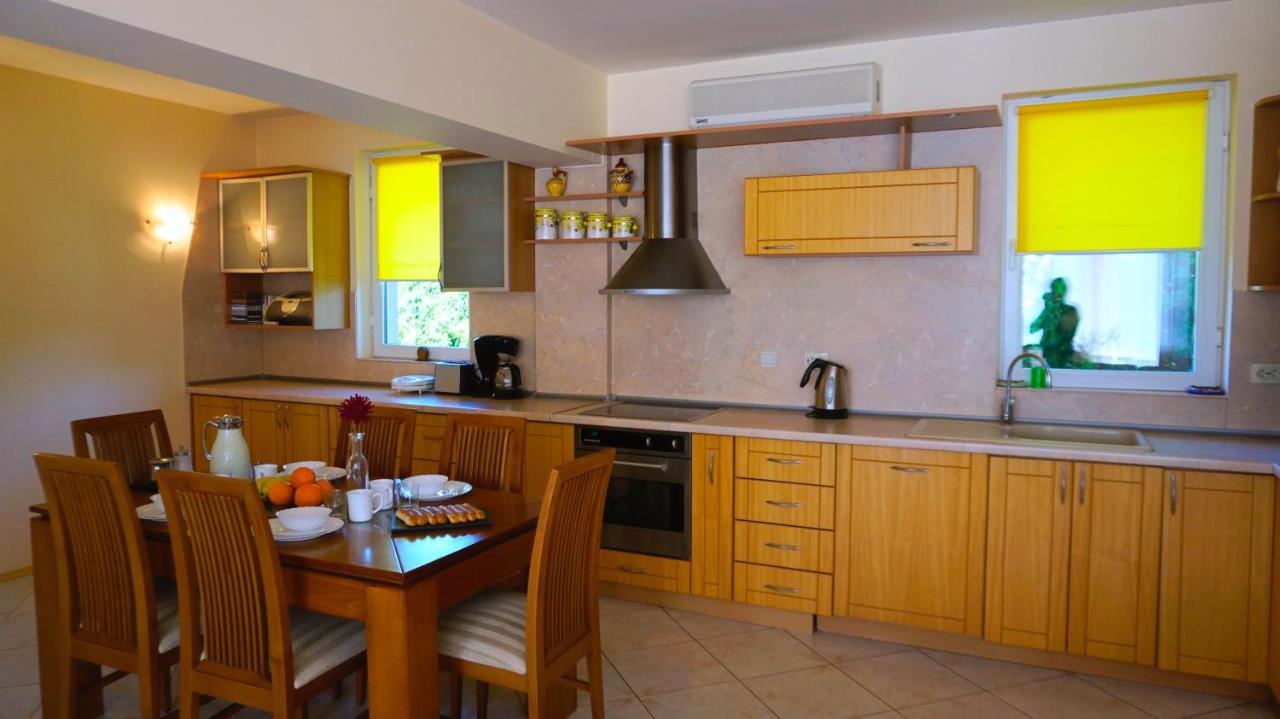 Вила Релакс - Villa Relax Sokolovo Buitenkant foto